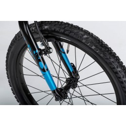 GHOST Kato 20 Pro Black/Ocean Blue GHOST Kato 20 Pro Black/Ocean Blue