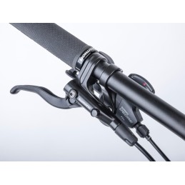 AUTHOR Versus 29 3.0 2023-24 šedá-matná AUTHOR Versus 29 3.0 2023-24 šedá-matná