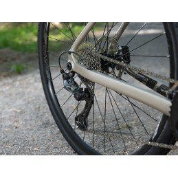 AUTHOR Guru 1.0 2025 titan-matná/černá