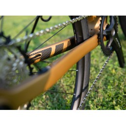 AUTHOR Guru 2.0 2025 zlatá-matná/černá