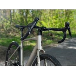 AUTHOR Guru 1.0 2025 titan-matná/černá