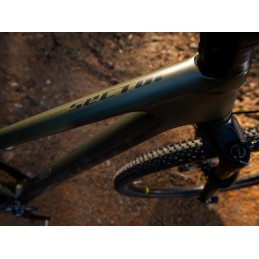 AUTHOR Sector 2026 zelenozlatá-matná/černá